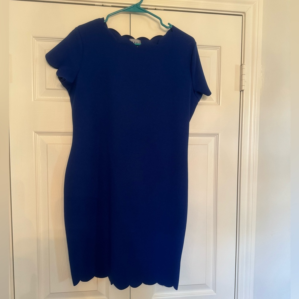 Dark blue short sleeve midi dress